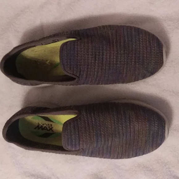 Skechers Shoes - Women's Skechers Size 11.